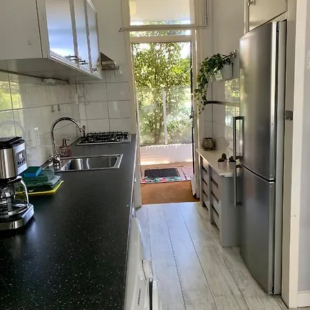 Amsterdam 2, Private Garden Apartment Zandvoort