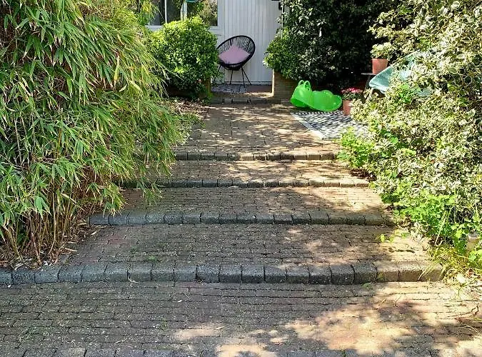 Amsterdam 2, Private Garden Апартаменты Зандфорт